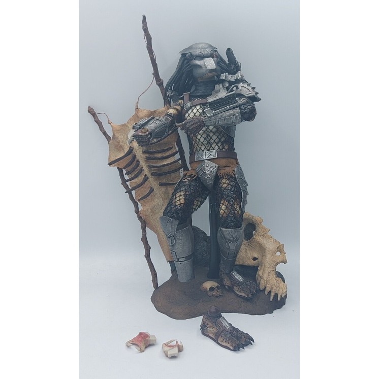 HOT TOYS CLASSIC PREDATOR EXCLUSIVE Gd24