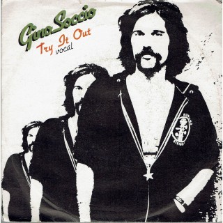 45 GIRI 0070 Gino Soccio:Try it out/Closer WEA W 11594 Italy 1981