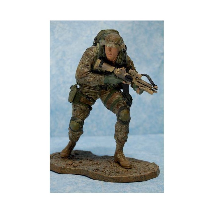 McFarlane's MILITARY: MARINE CORPS RECON Action Figure Deluxe 30 CM Gd20